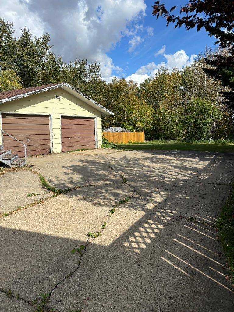 Sedgewick, AB T0B4C0,9 Mackenzie DR