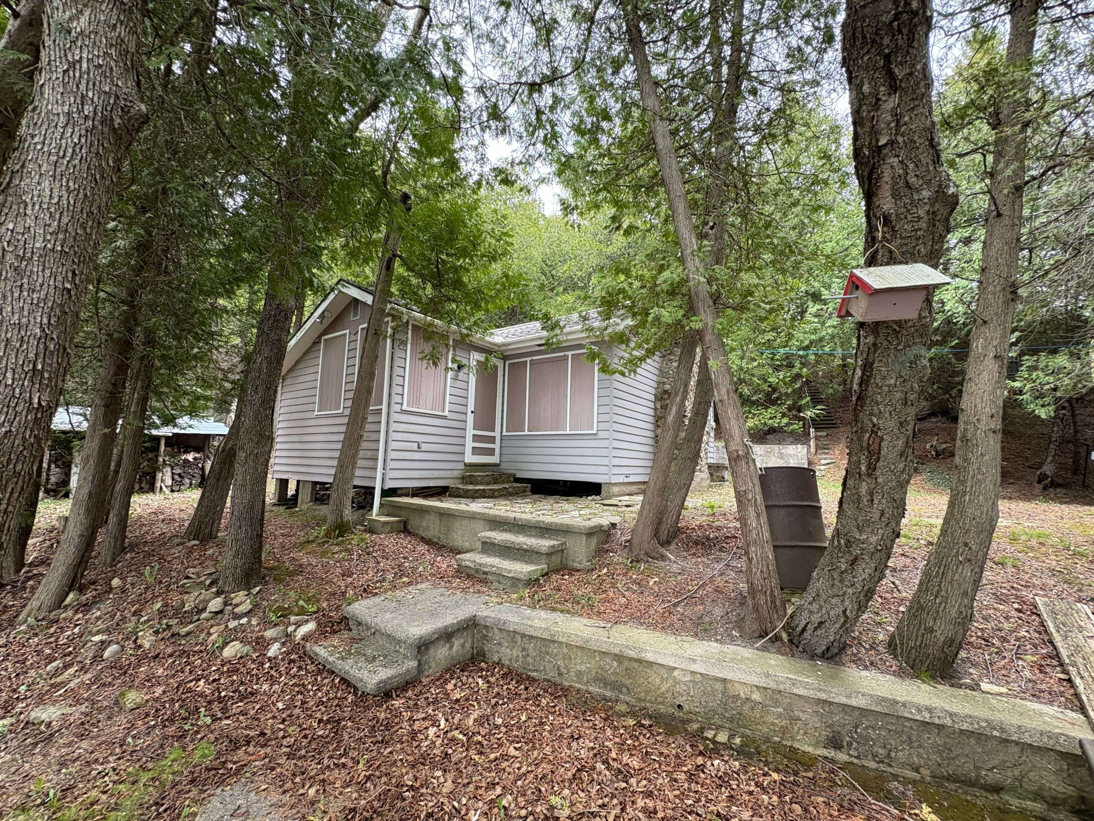 Ashfield-colborne-wawanosh, ON N7A 3X9,84119 Lakeview DR