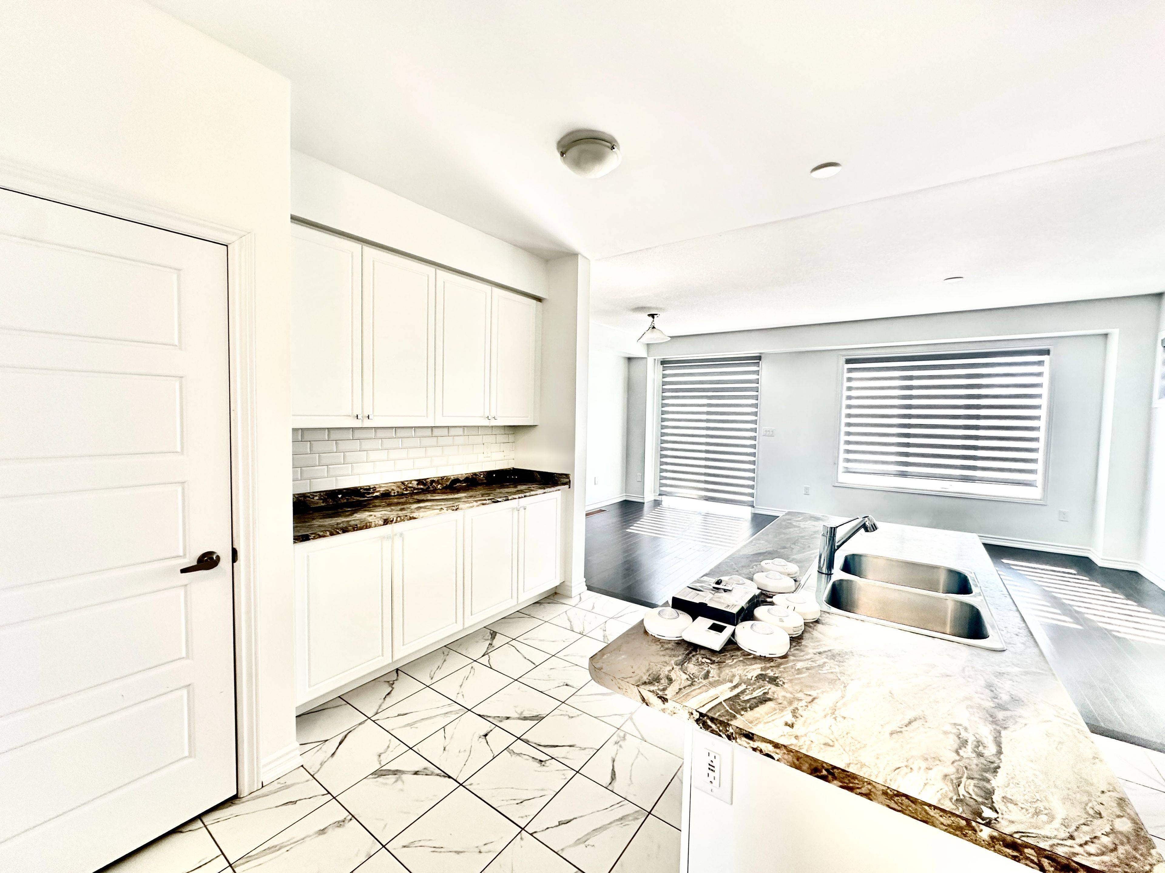 Haldimand, ON N3W 0E8,50 Lise LN
