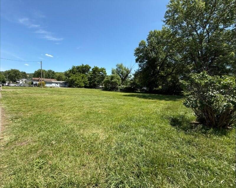 Moundsville, WV 26041,1603 Ruby