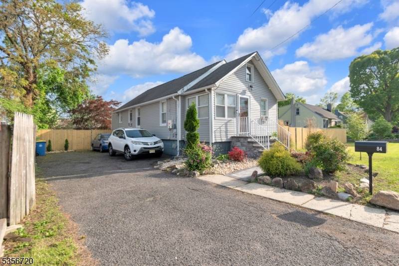 Franklin Twp., NJ 08873,84 Baker St