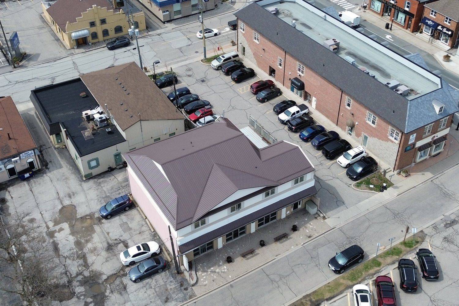 Hamilton, ON L0R 2H0,10 Franklin ST