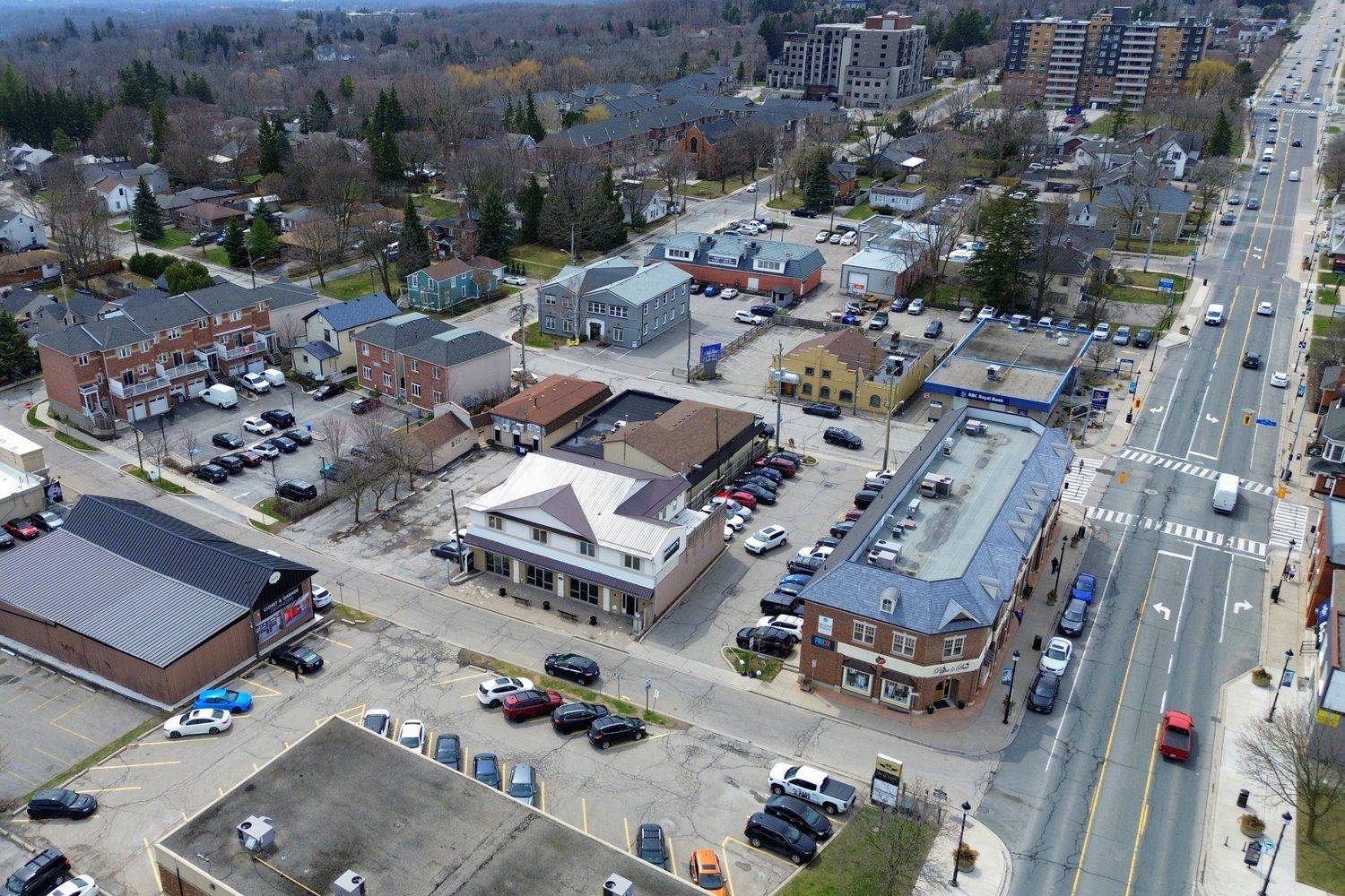 Hamilton, ON L0R 2H0,10 Franklin ST
