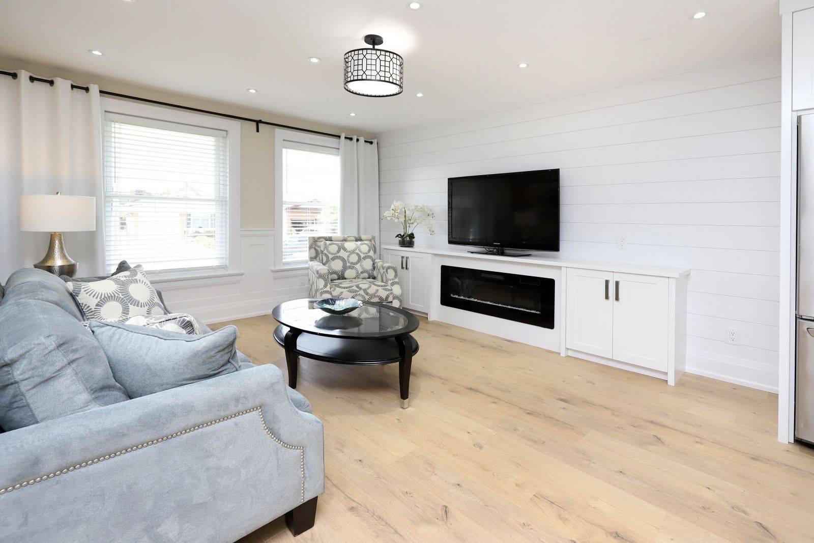 Hamilton, ON L8G 3Z7,55 Flora DR