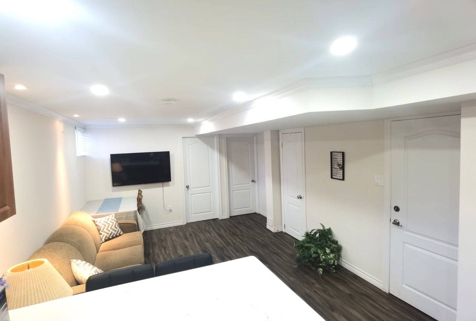 Mississauga, ON L5M 7Y8,3910 Mayla DR #Basement