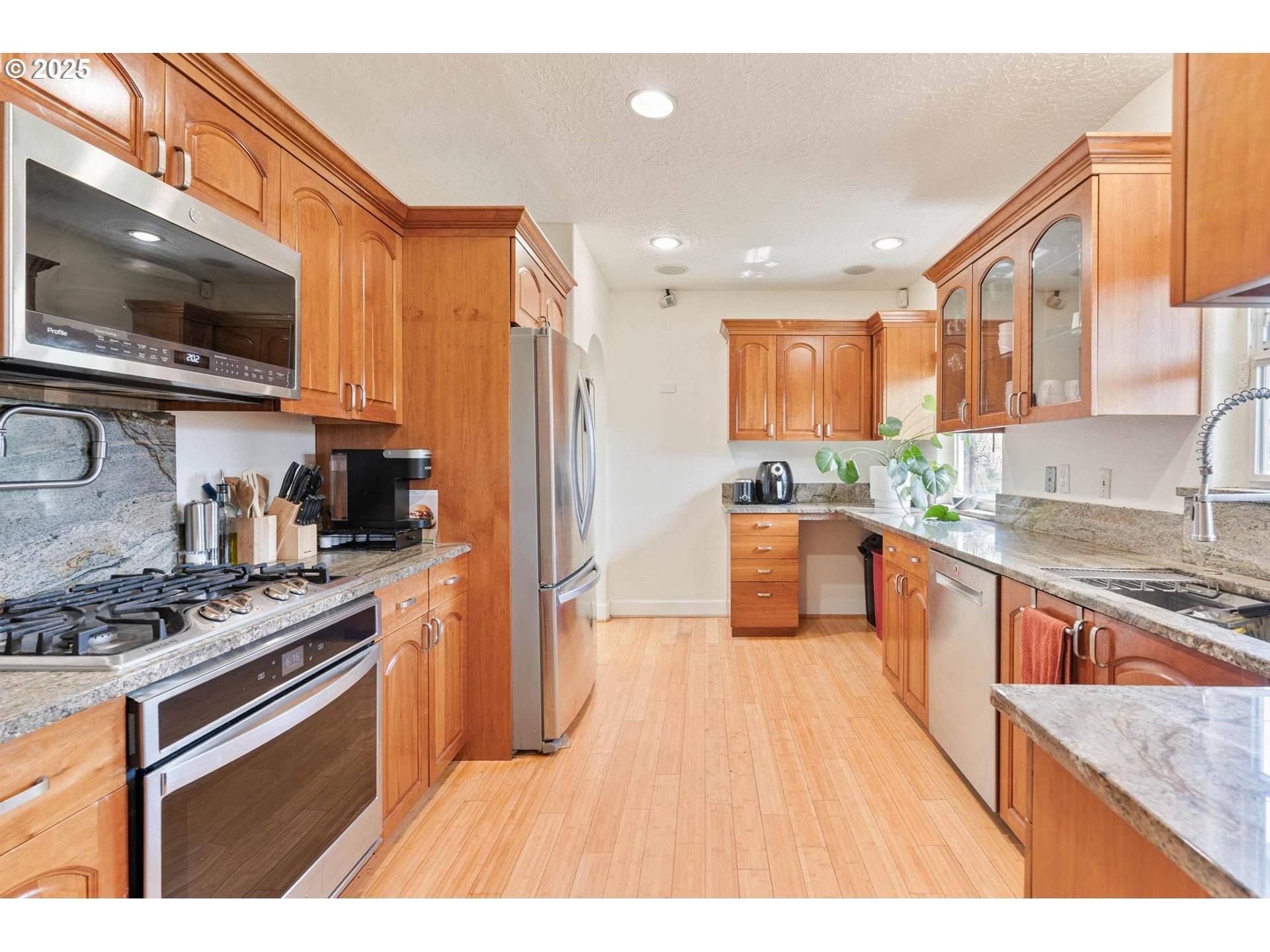 Portland, OR 97217,1029 N BUFFALO ST