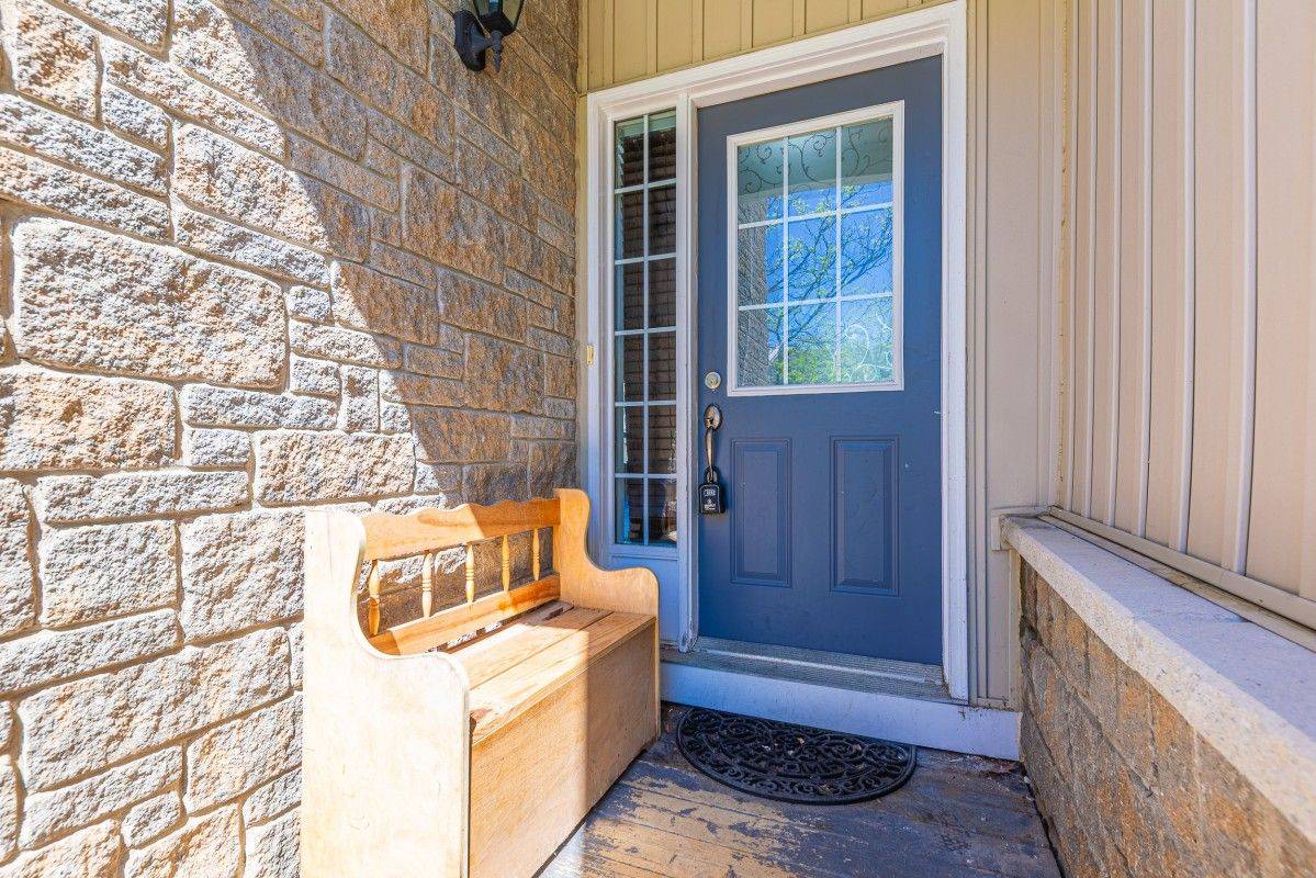 Orillia, ON L3V 0A1,800 West Ridge BLVD #10