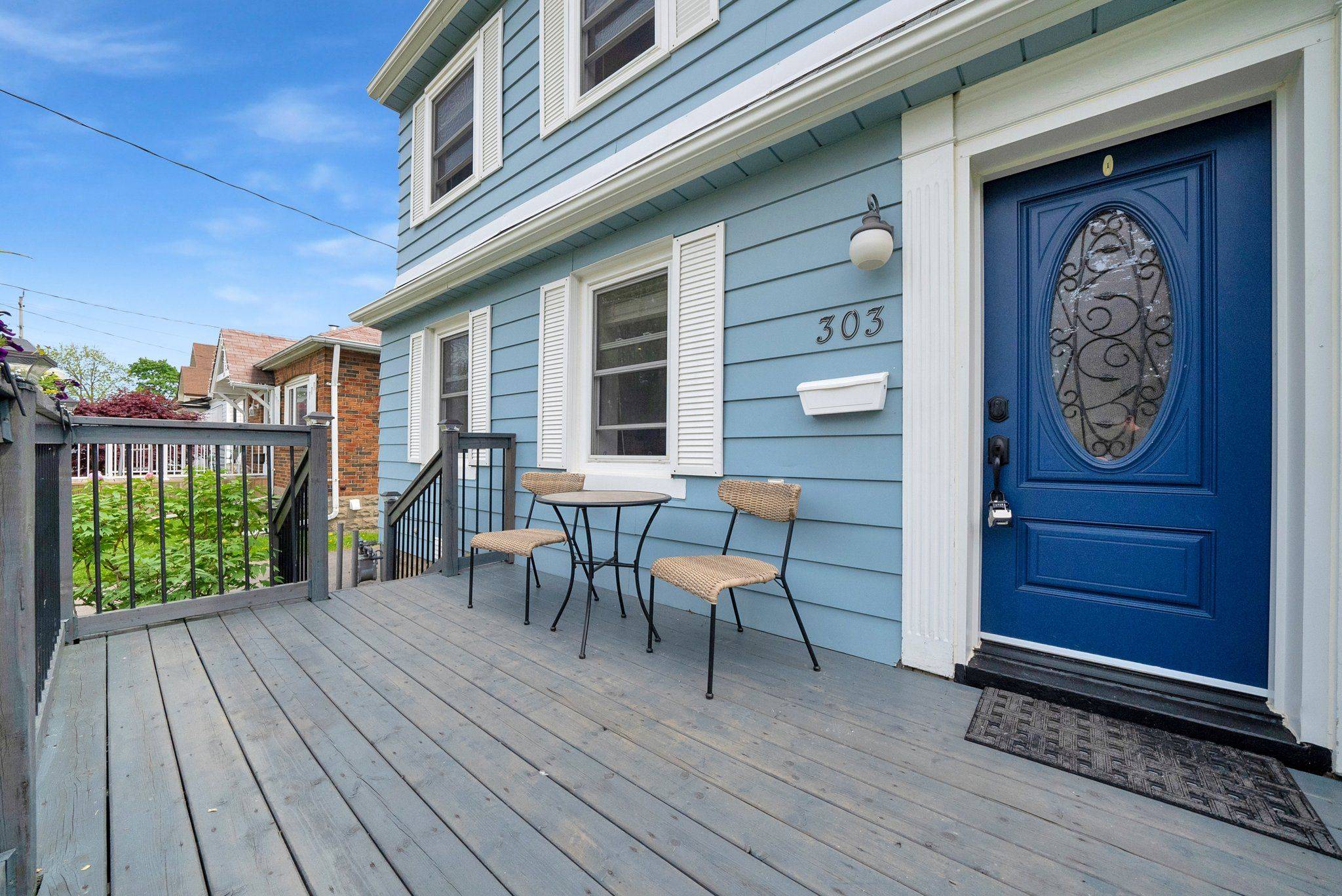 Oshawa, ON L1H 1Z2,303 Gliddon AVE