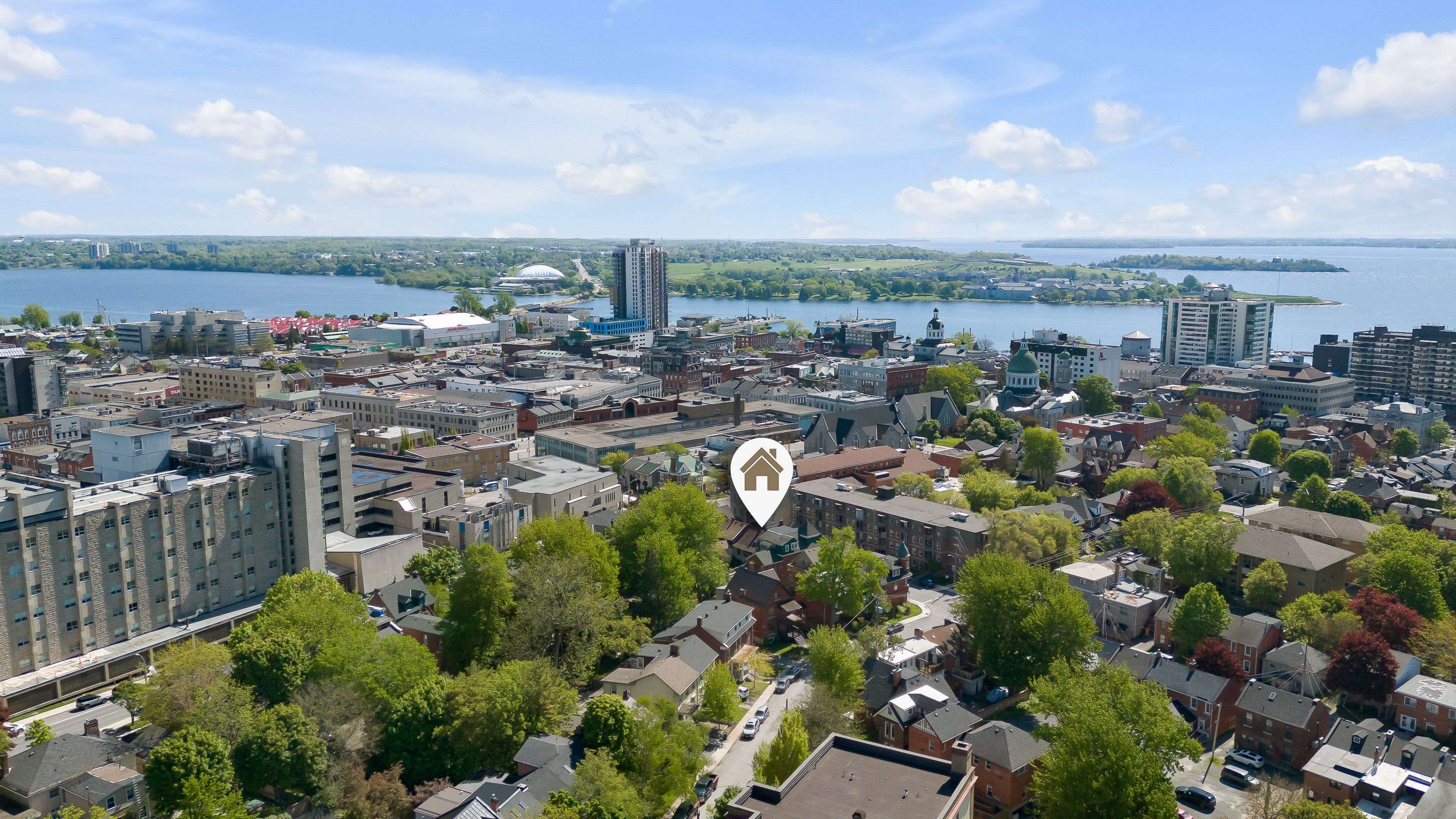 Kingston, ON K7L 3G1,198 Bagot ST