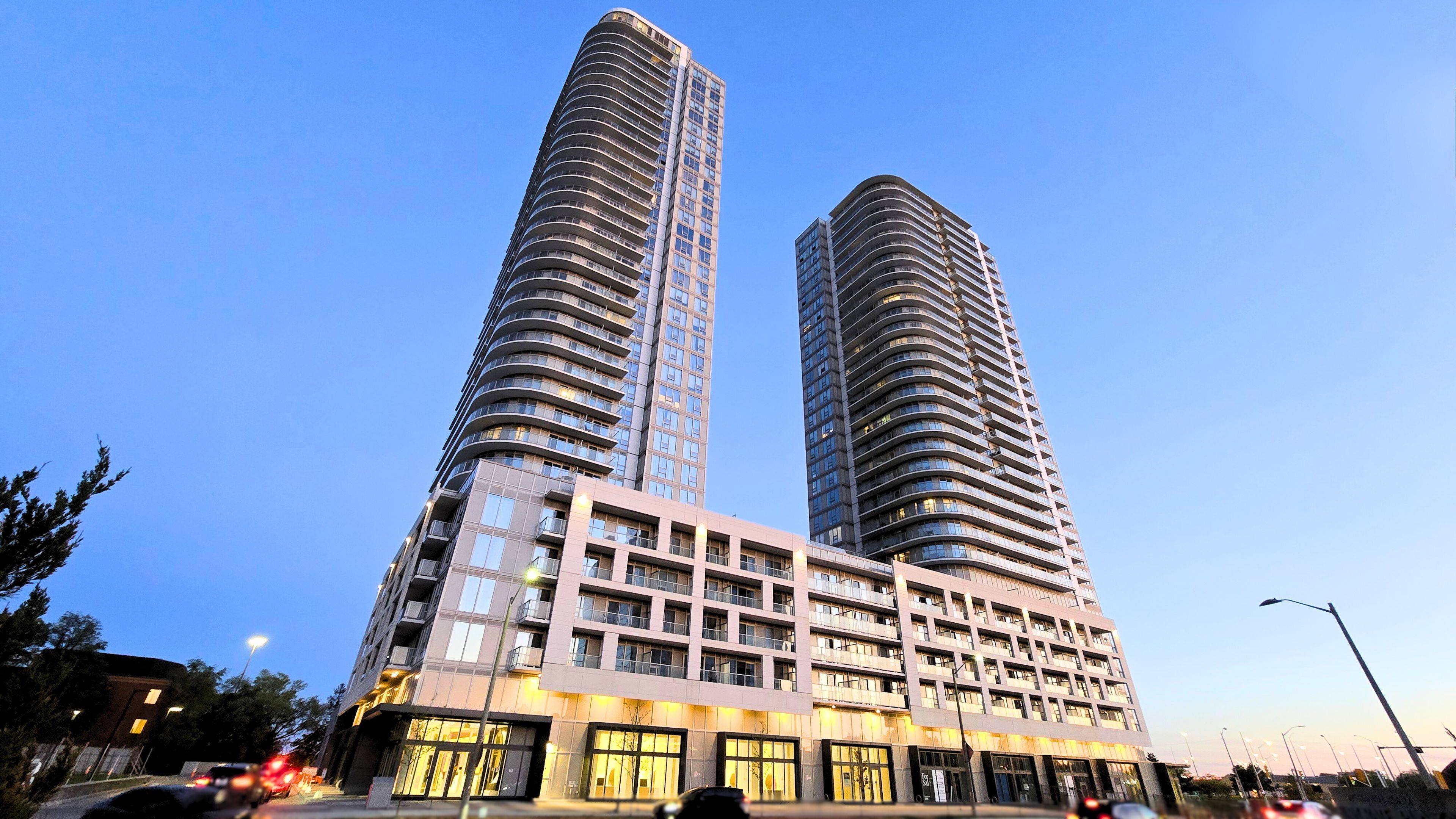 Toronto E07, ON M1T 0B9,2033 Kennedy RD #2709