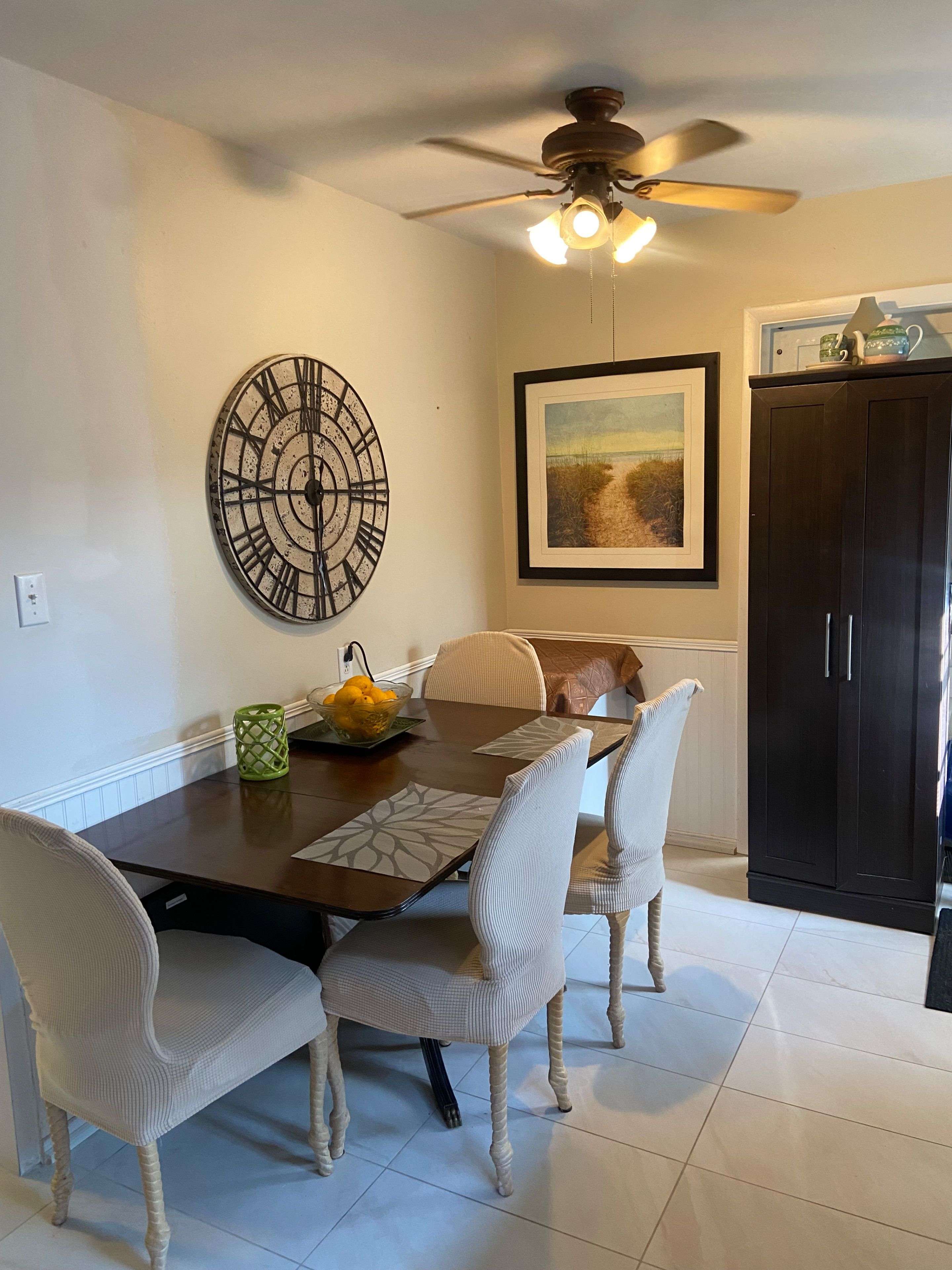 Selwyn, ON K9L 1K9,323 Lindan AVE W