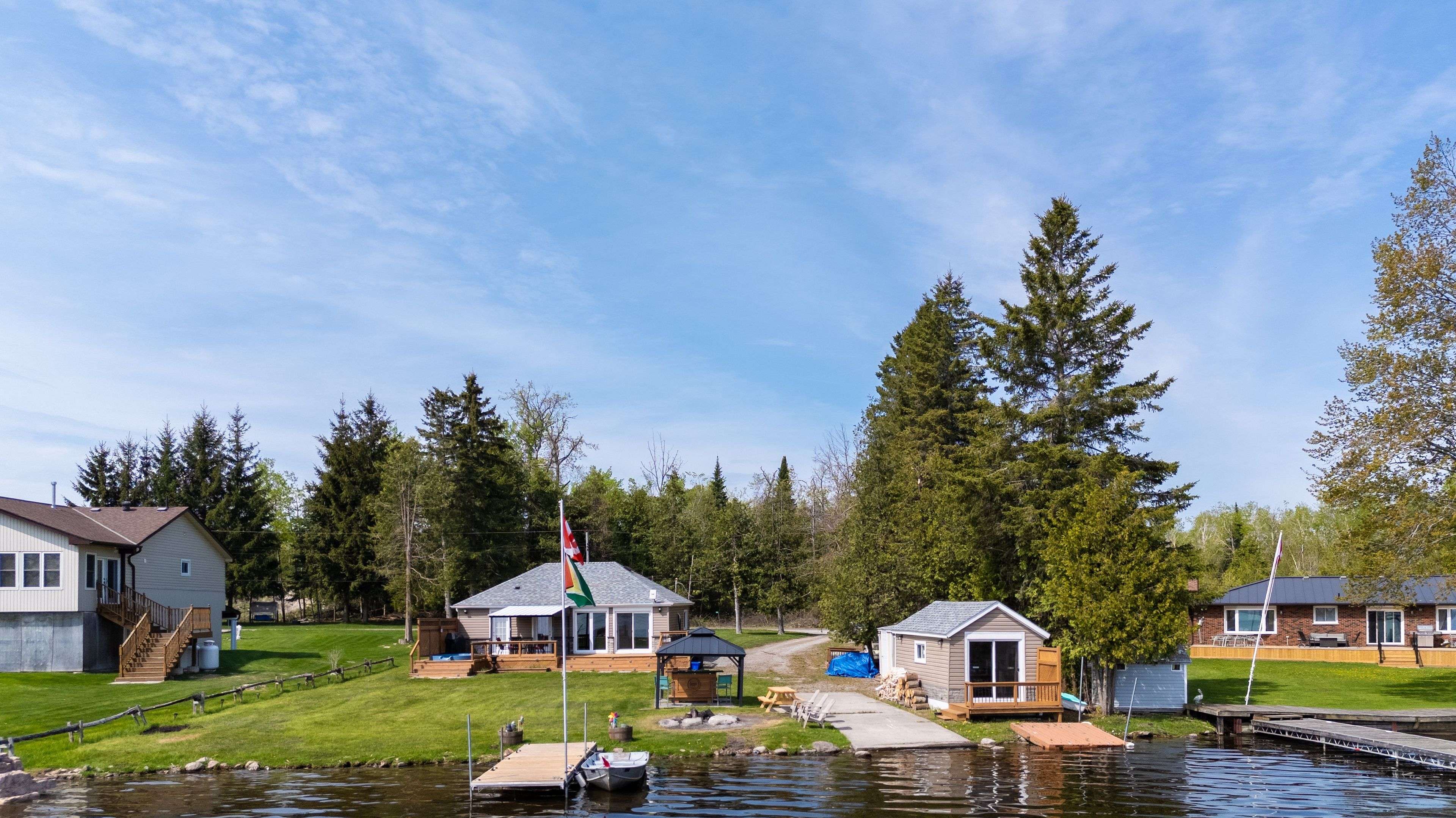 Selwyn, ON K0L 1T0,1481 Shannon DR