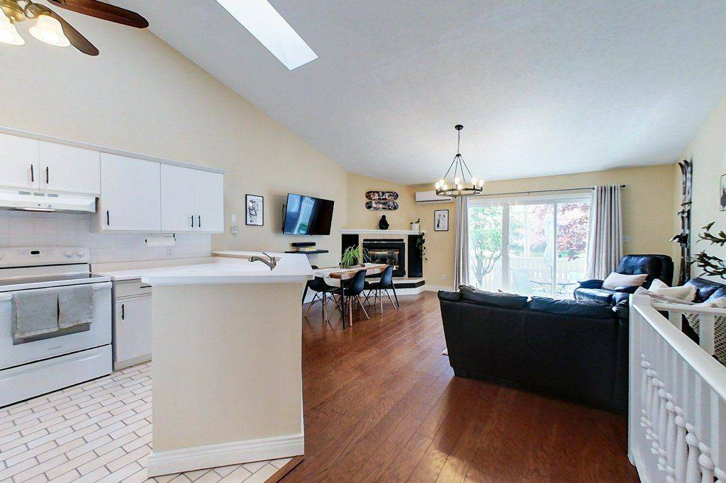 Meaford, ON N4L 1R4,83 Victoria ST #11