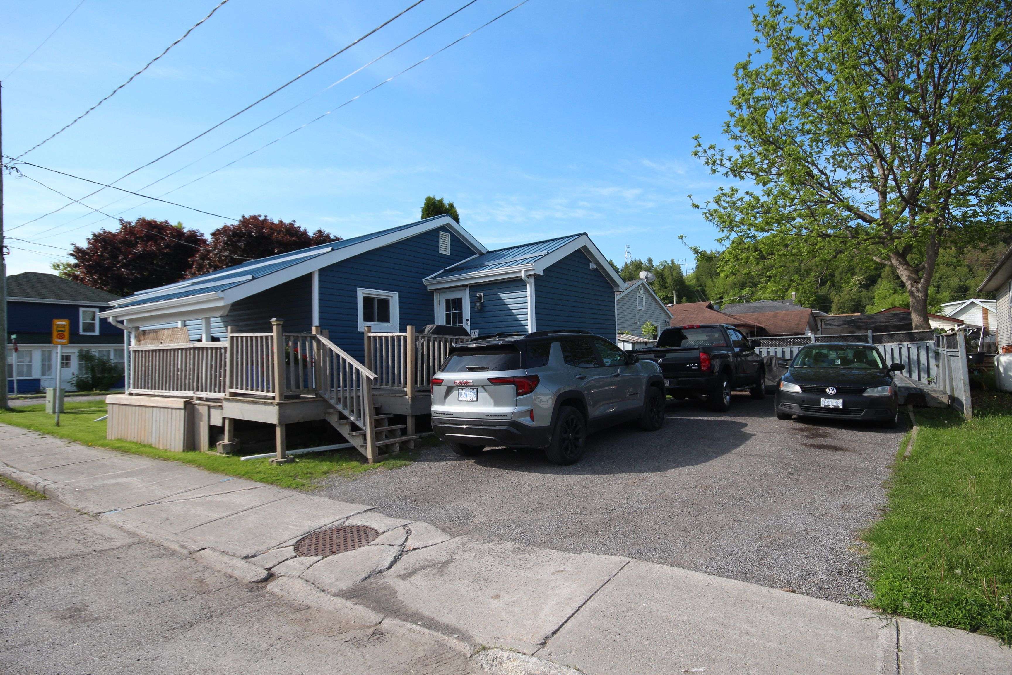 Quinte West, ON K8V 4E3,48 Bentinck ST S