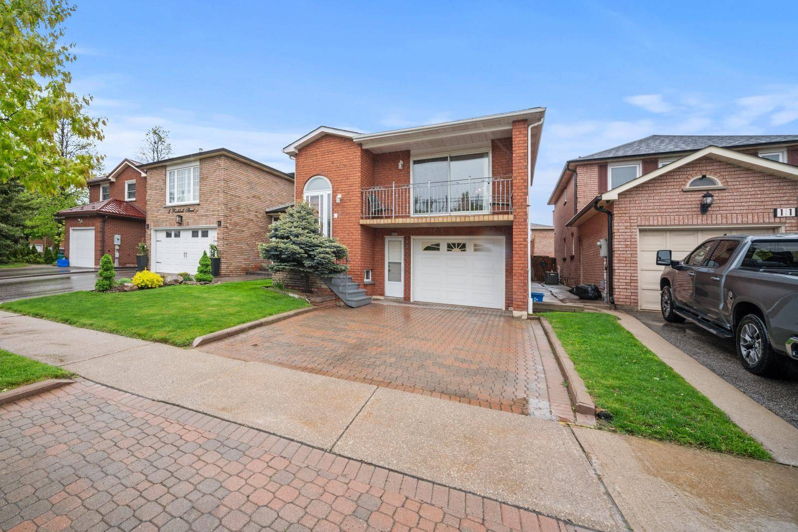 Vaughan, ON L4J 5W5,9 Richbell ST