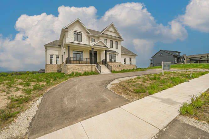 Caledon, ON L7K 2R7,91 William Crisp DR