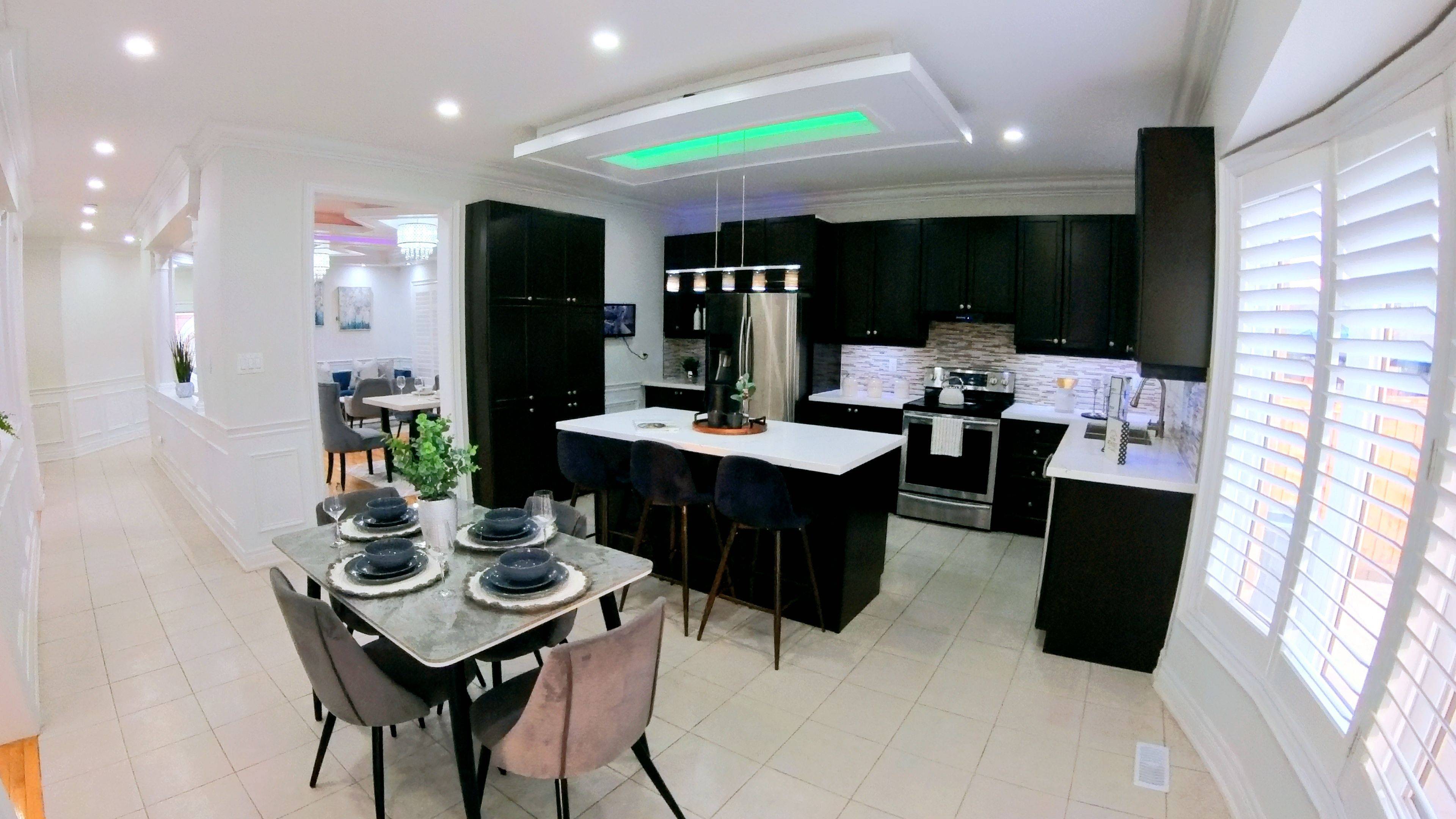 Brampton, ON L6Y 2Y2,8 Templar ST