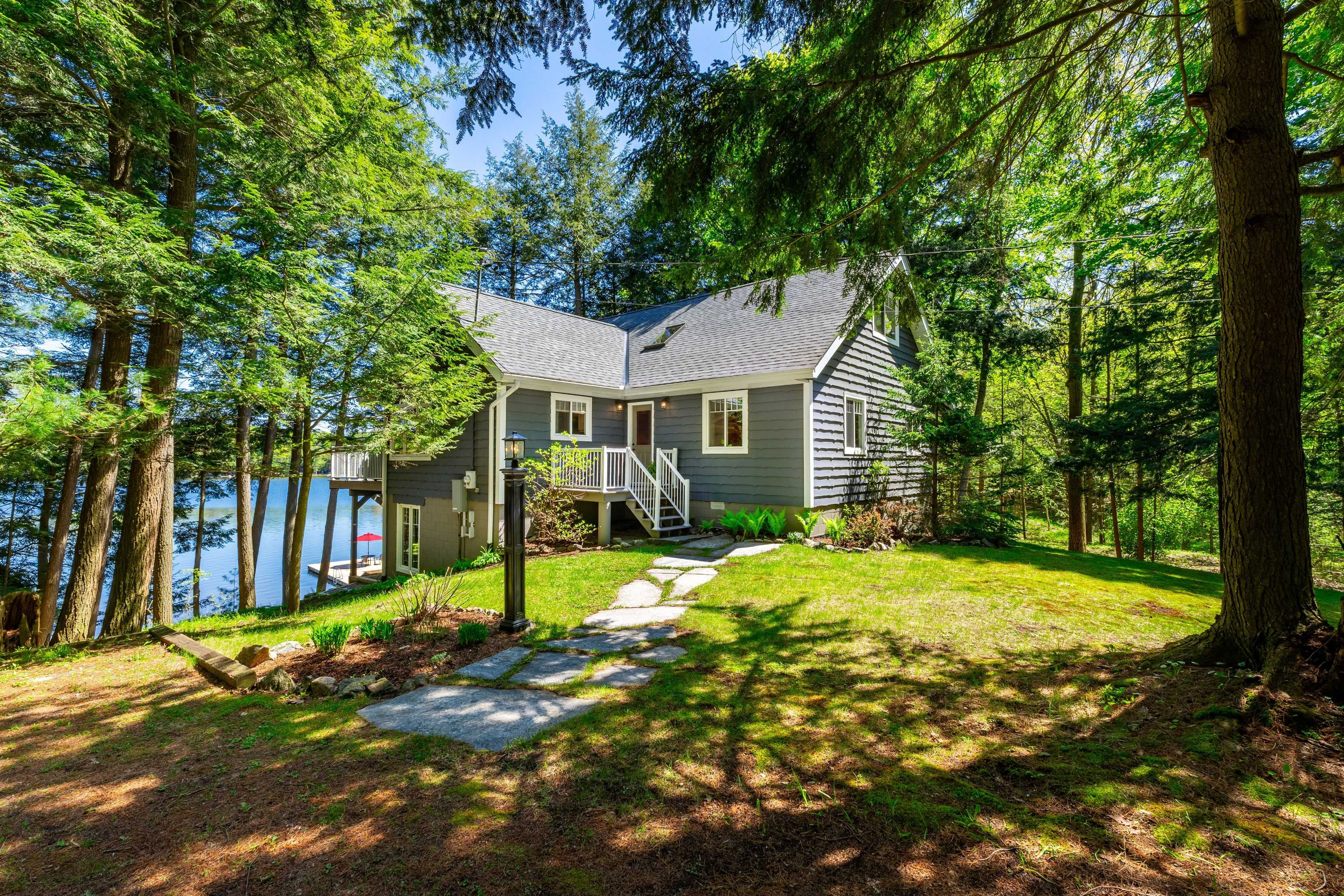 Muskoka Lakes, ON P0B 1J0,1116 Sagamo BLVD