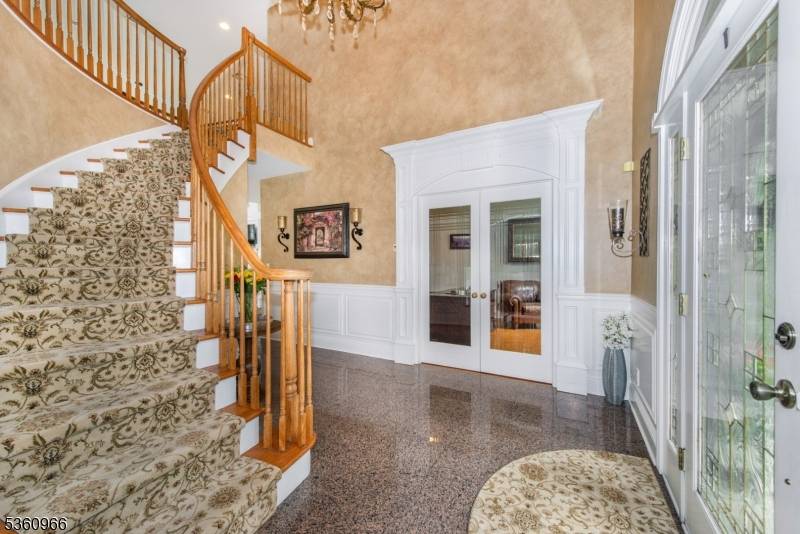 Ringwood Boro, NJ 07456,7 Briscoe Chase