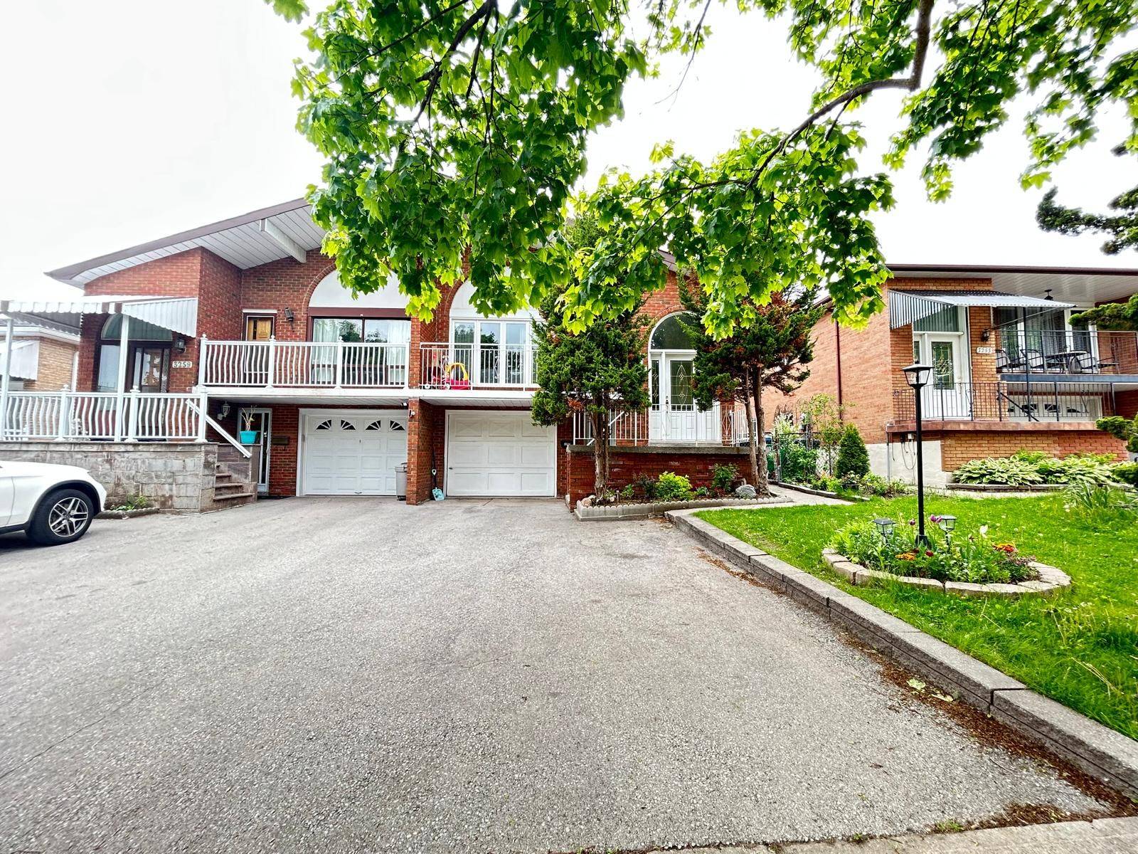 Mississauga, ON L4Y 3Z7,3257 Lednier TER #Main/lower