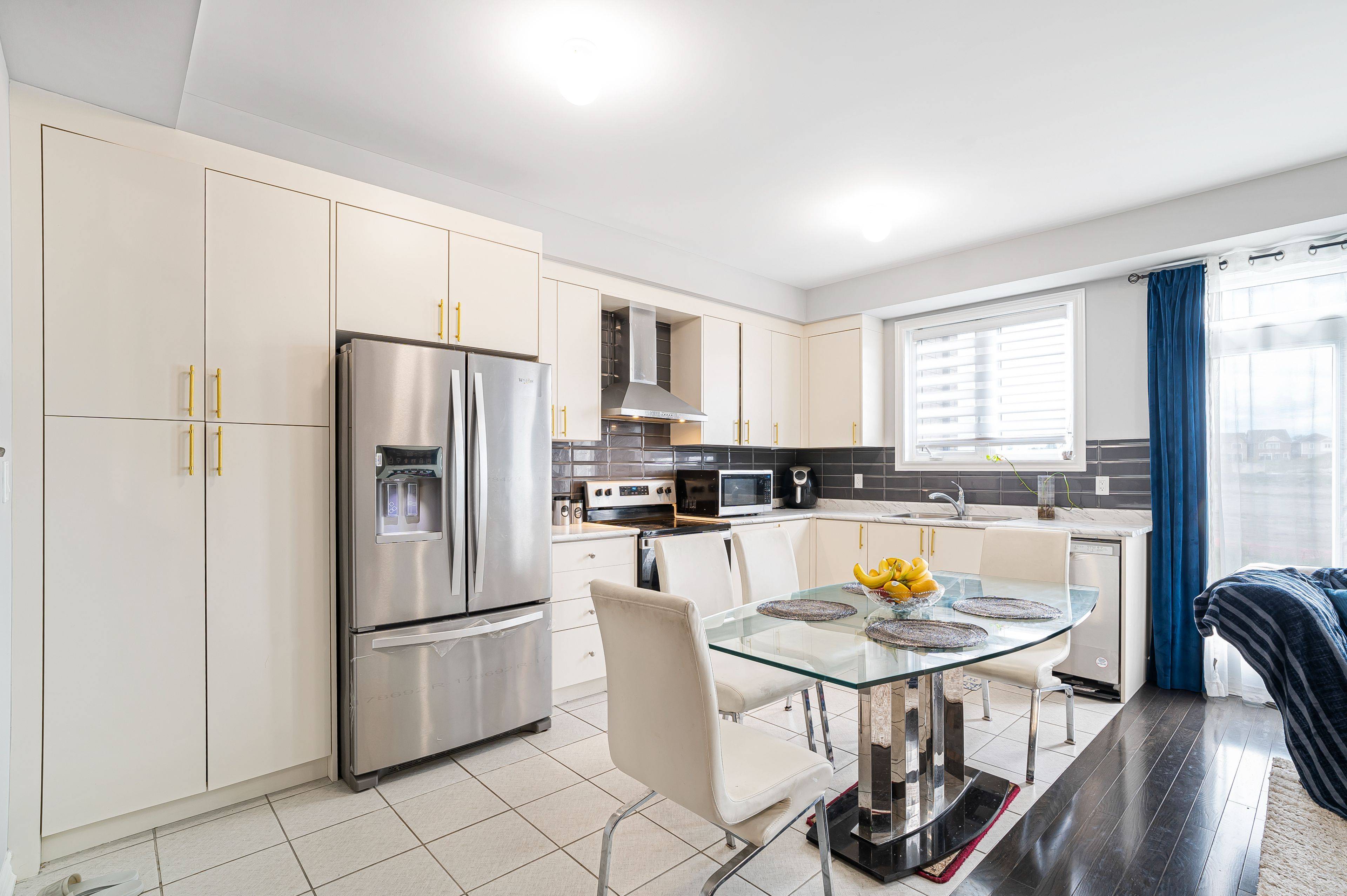 Whitby, ON L1P 0M6,192 Closson DR