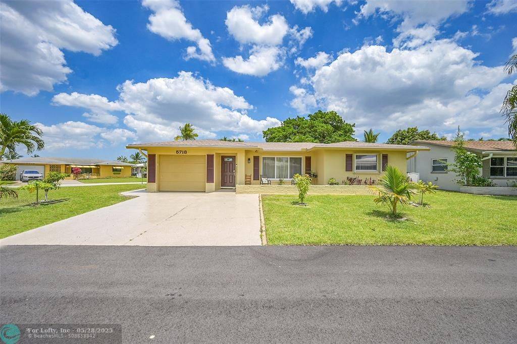 Tamarac, FL 33321,5718 NW 68 AVE
