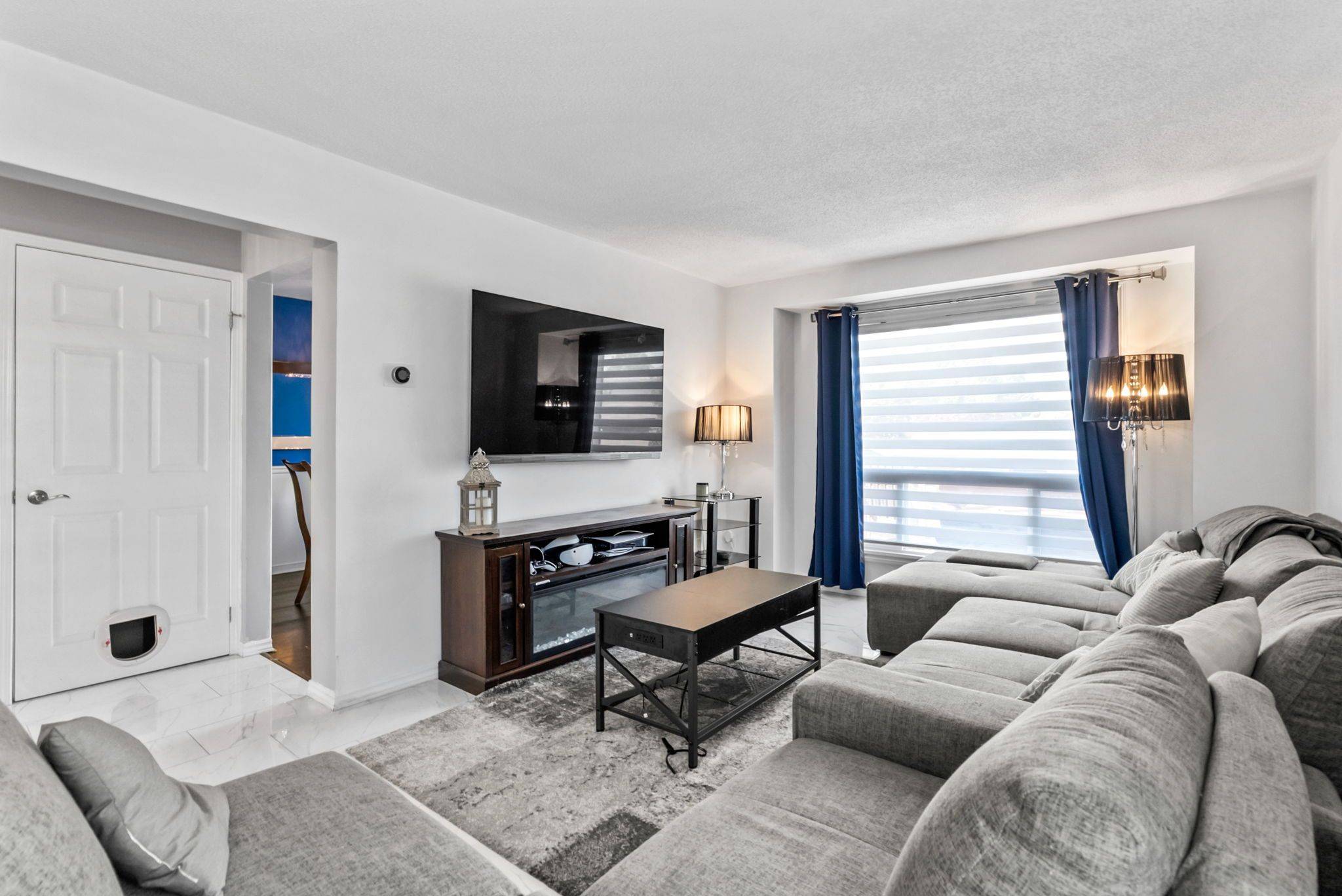 Oshawa, ON L1J 8A8,1058 Renaissance DR