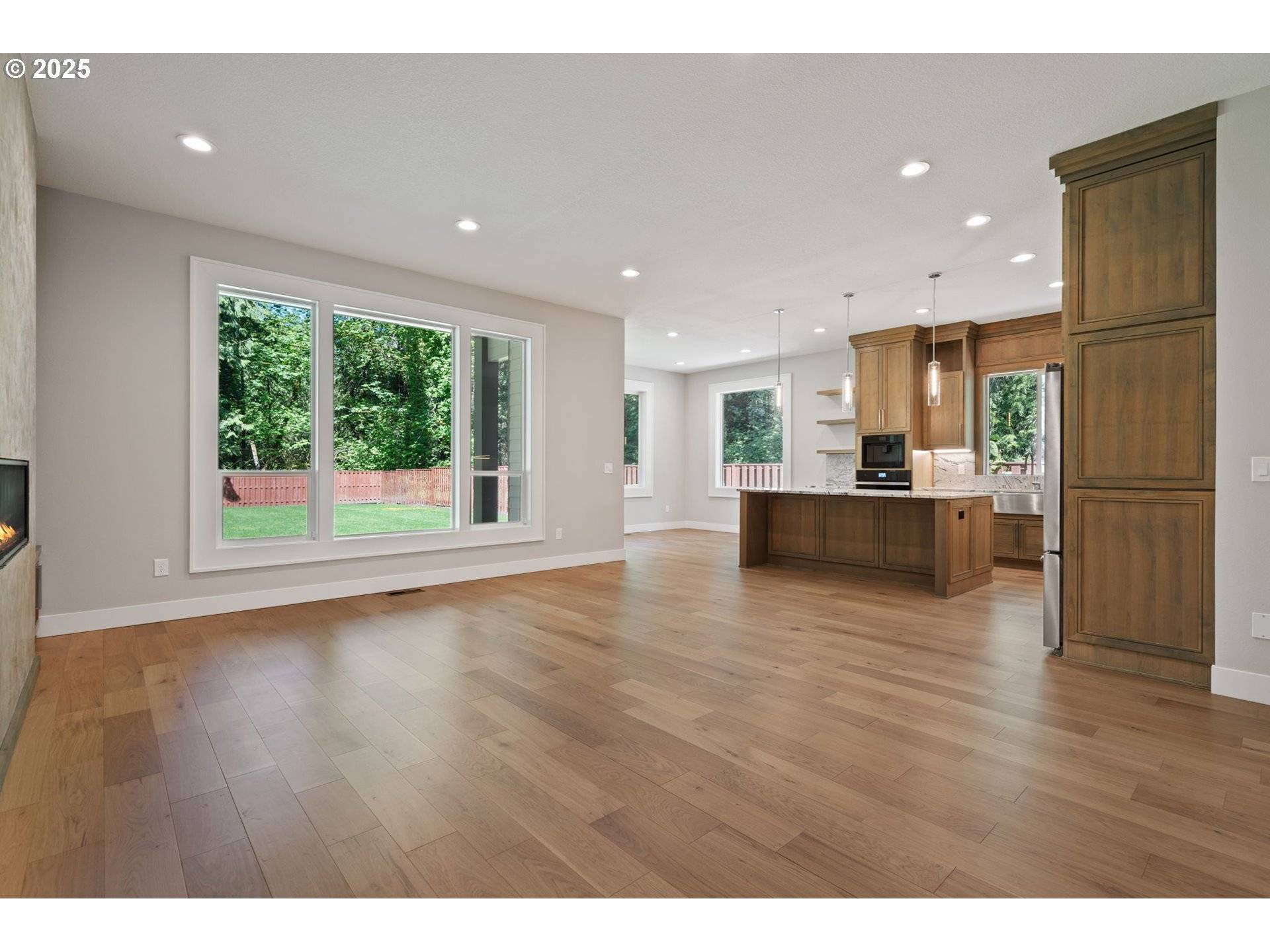 16010 NE 152ND AVE, Brush Prairie, WA 98606