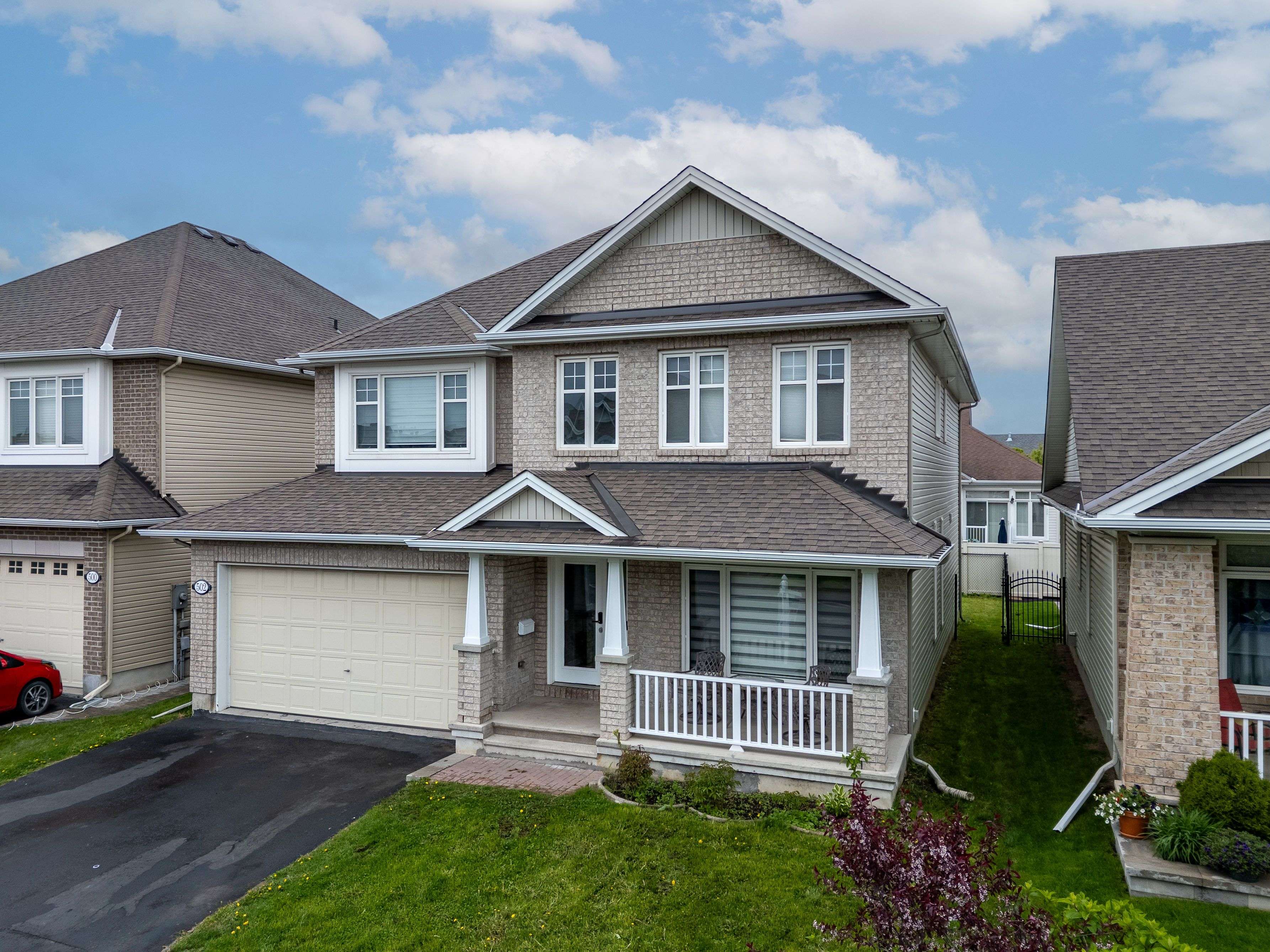 Orleans - Cumberland And Area, ON K4A 0M7,502 Strasbourg ST
