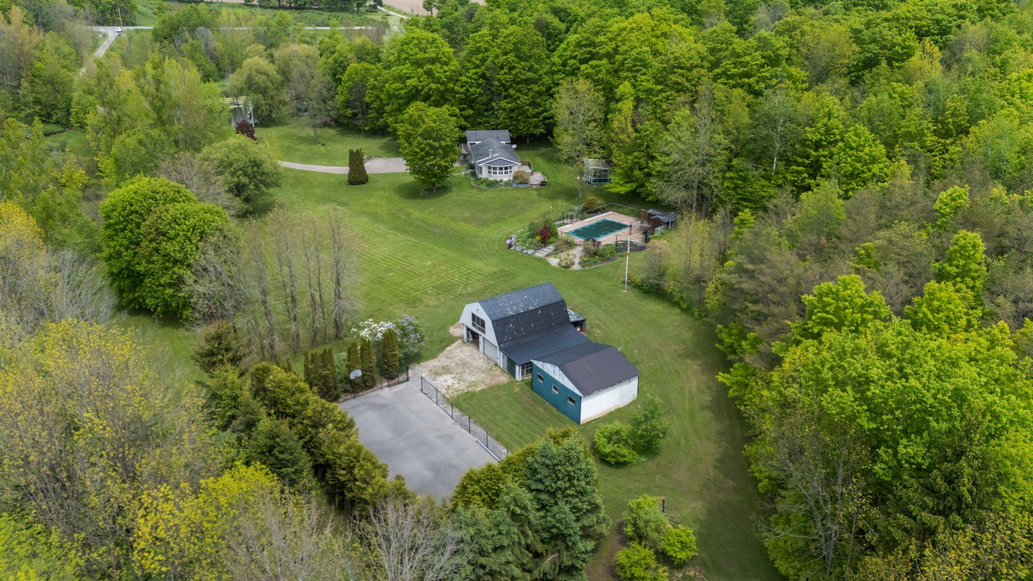 Brockton, ON N0G 2V0,2455 Highway 9 HWY