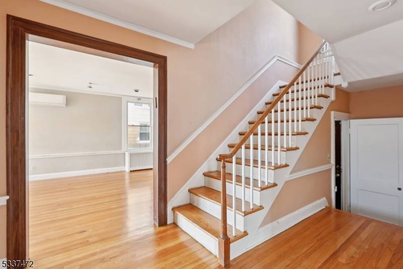 Elizabeth City, NJ 07208,40 Princeton Rd