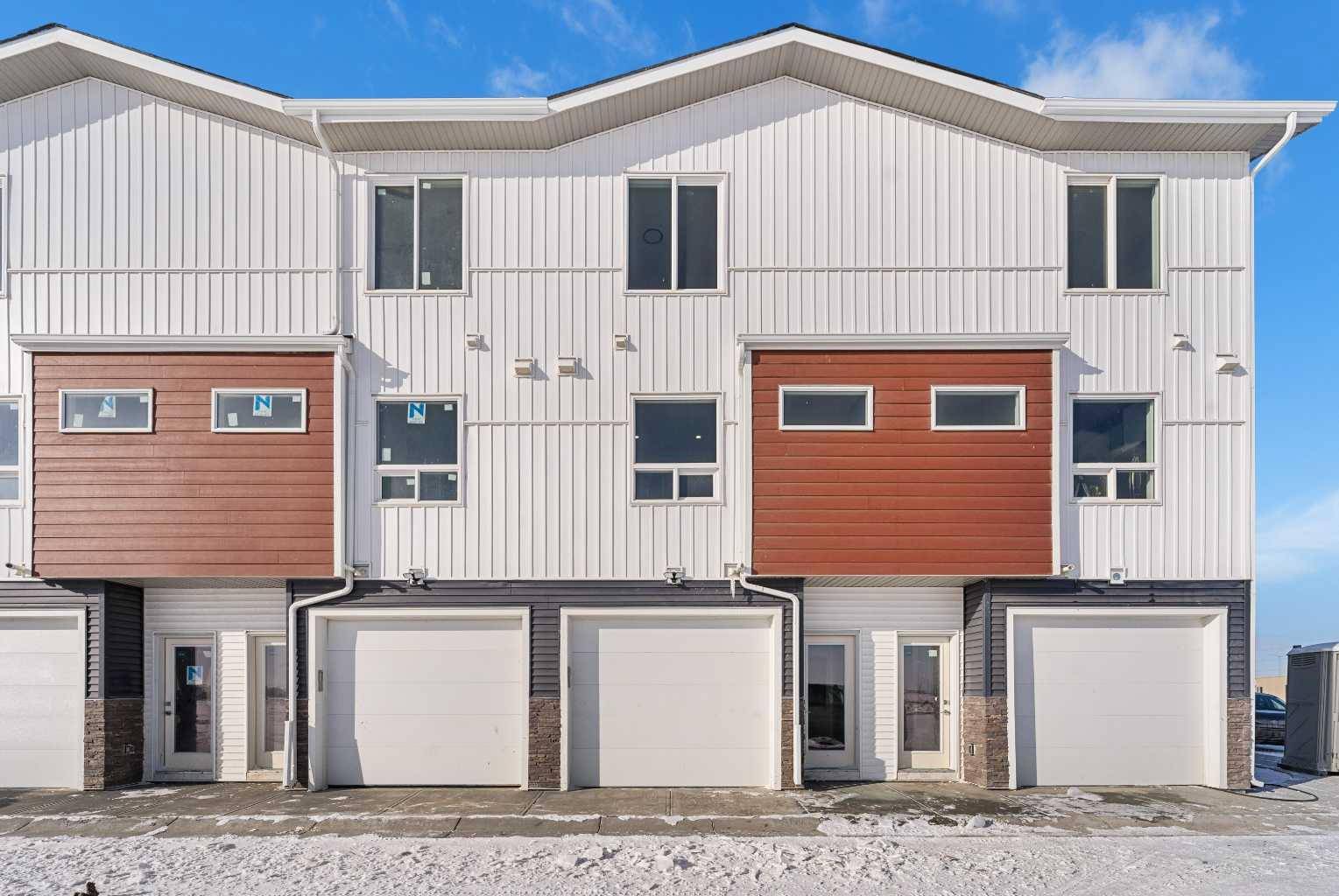 Calgary, AB T3N 1V4,308 Red Sky Villas NE