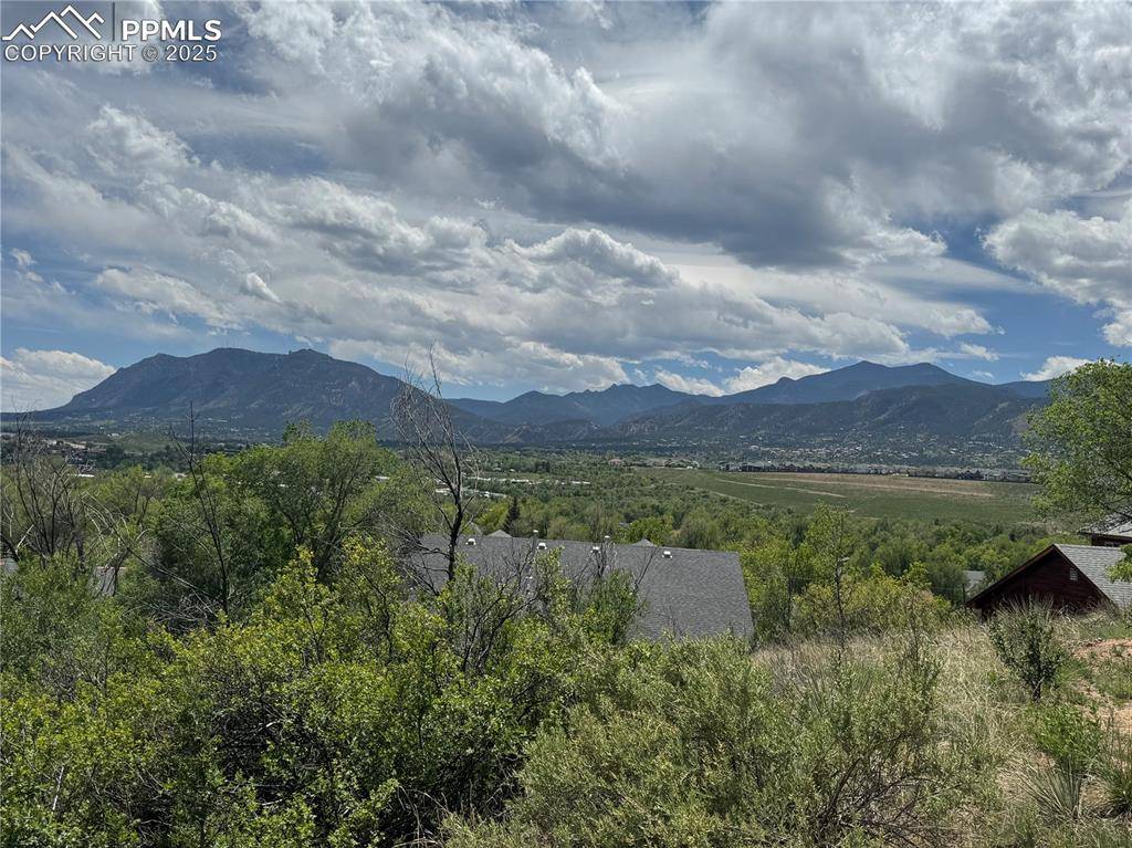 Colorado Springs, CO 80904,240 N Limit ST