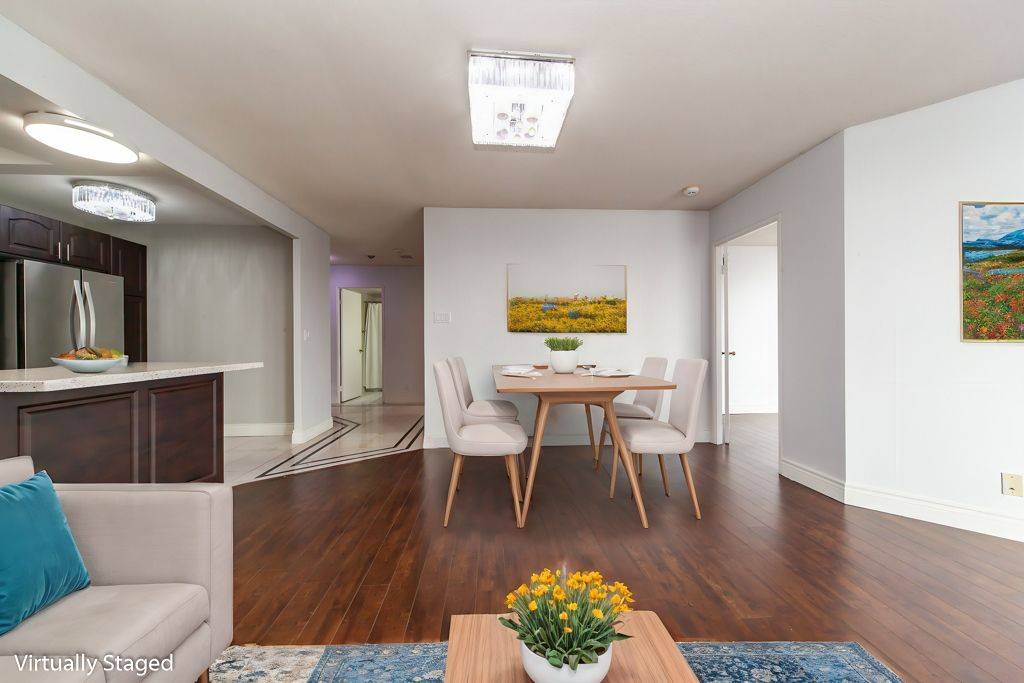 Toronto C11, ON M3C 3P5,215 Wynford DR #1905