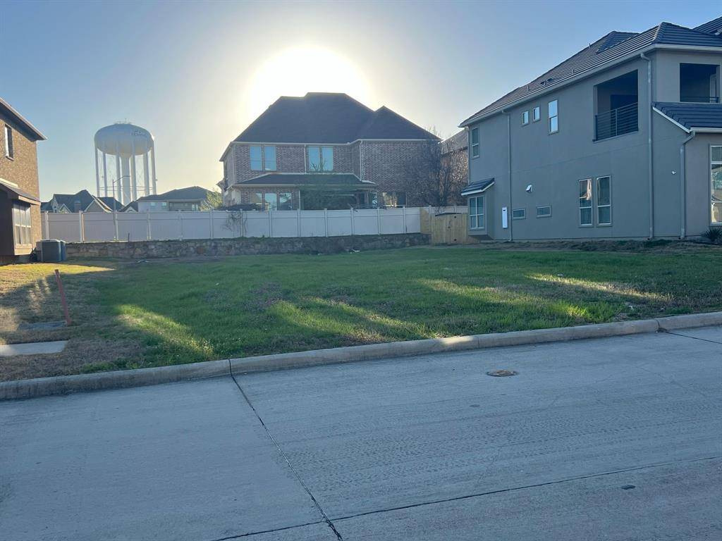 Irving, TX 75062,2816 Almanzor Avenue