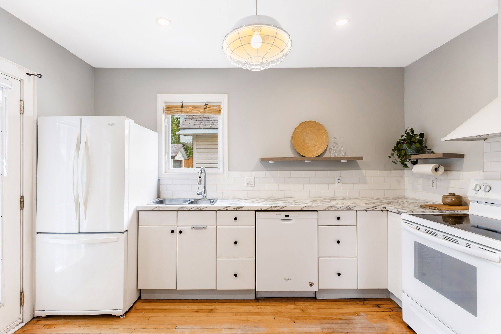 Greater Sudbury, ON P3C 3W4,369 ALBINSON ST