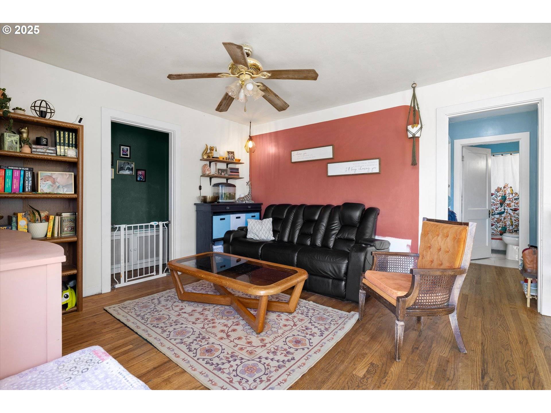 Prineville, OR 97754,407 SE 2ND ST