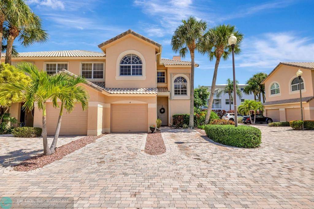 Lauderdale By The Sea, FL 33062,1717 S Ocean Blvd  #4