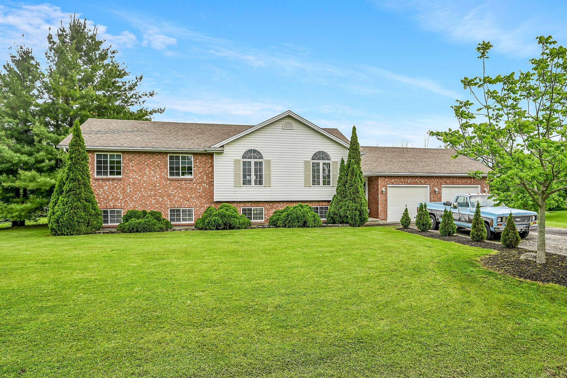 West Lincoln, ON L0R 2J0,5271 Beavercreek CRES