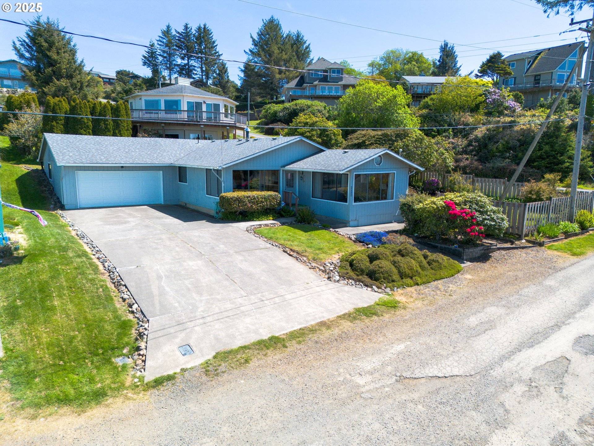 Pacific City, OR 97135,35565 LOWER LOOP RD