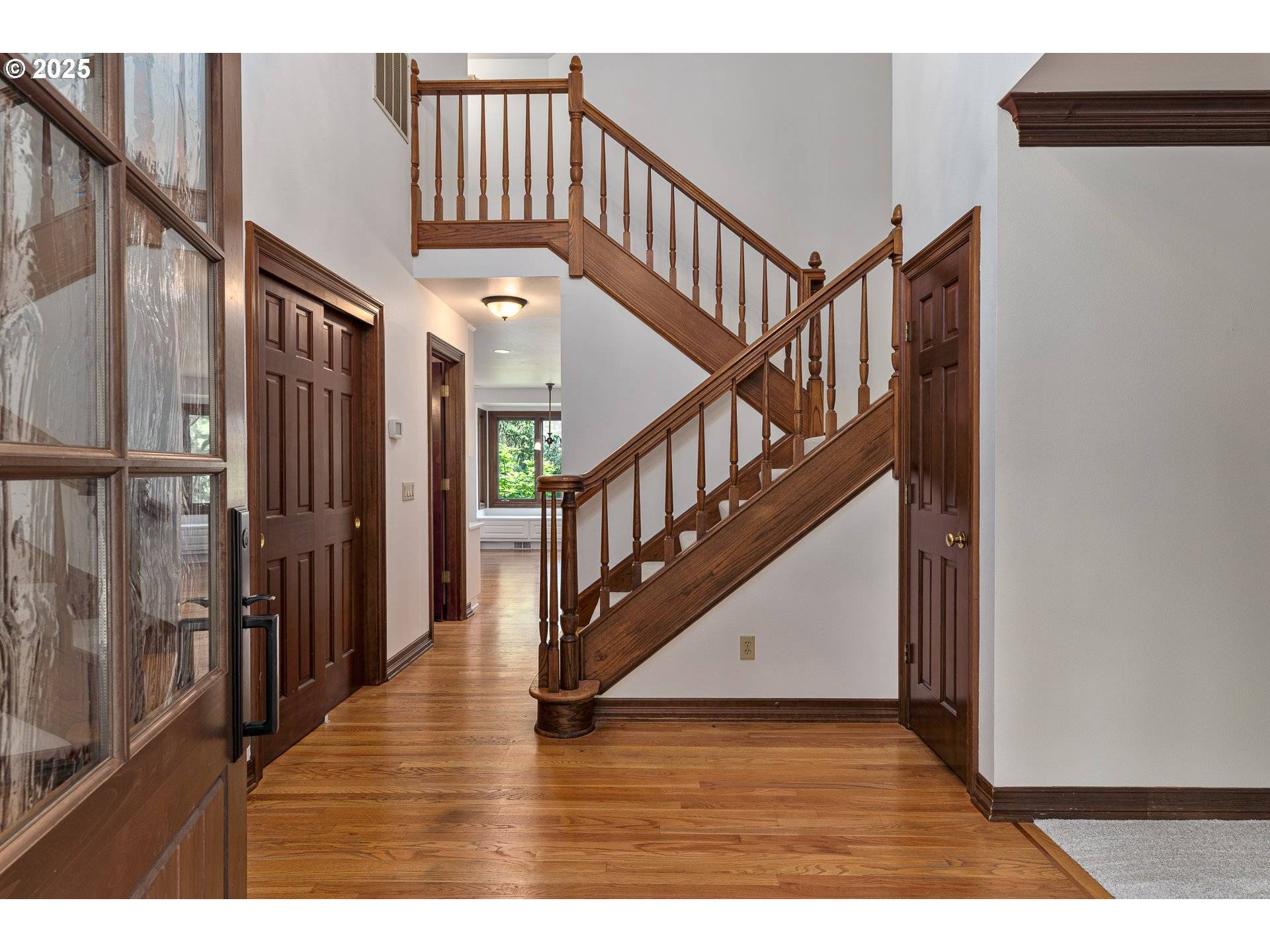 Lake Oswego, OR 97034,1571 BAY VIEW LN