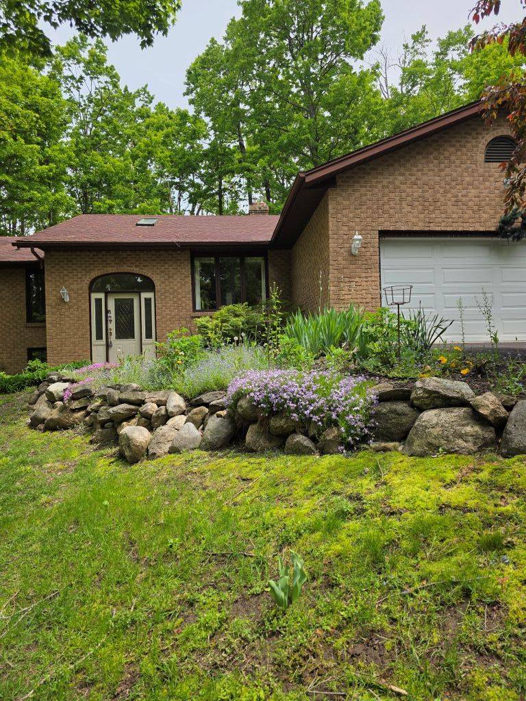 Kawartha Lakes, ON K0M 1N0,29 Golf Club CRES