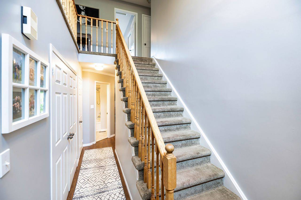 Peterborough West, ON K9K 2K7,1330 Eagle CRES