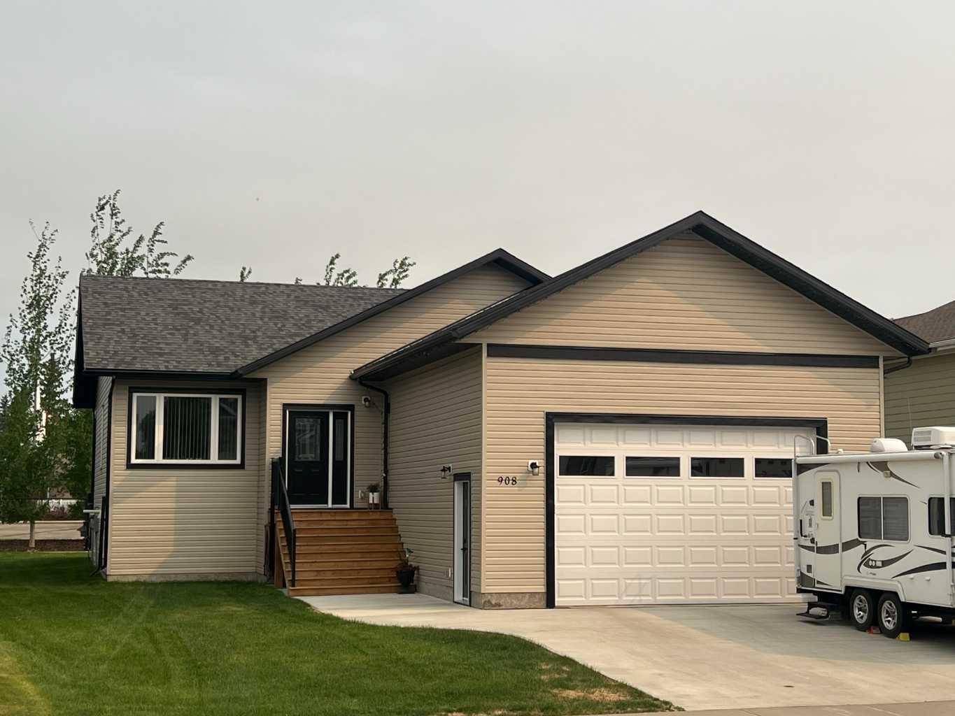 Slave Lake, AB T0G 2A3,908 7 AVE SE