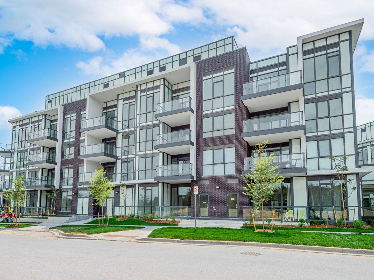 Innisfil, ON L9S 0N9,415 Sea Ray AVE #225