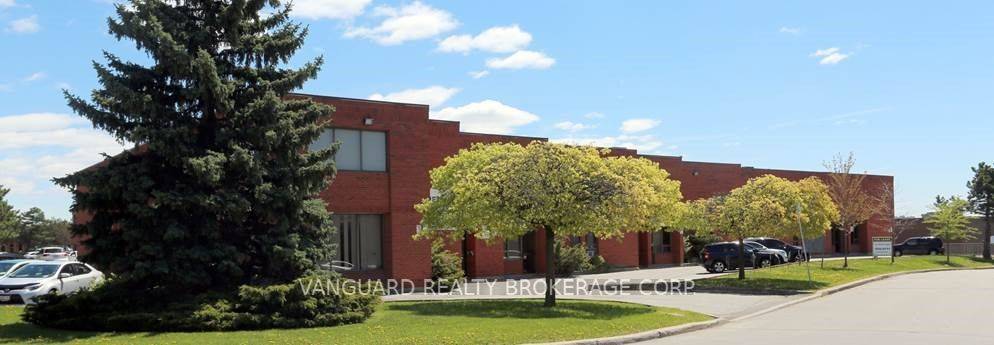 Toronto W05, ON M9M 2Y6,360 Deerhide CRES #1