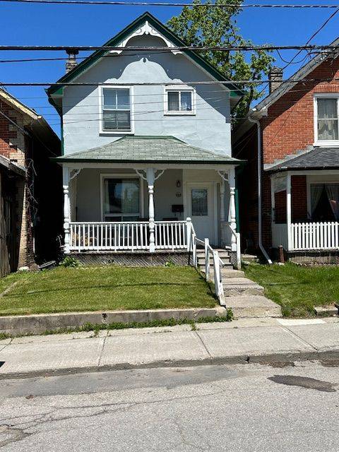 Peterborough Central, ON K9H 2Y9,228 London ST
