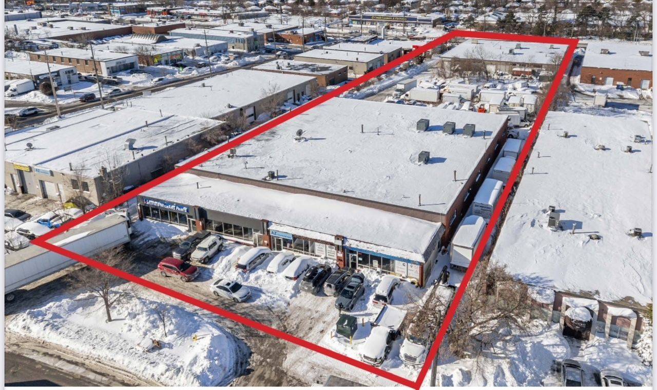 Toronto E04, ON M1P 2L6,1309 Kennedy RD