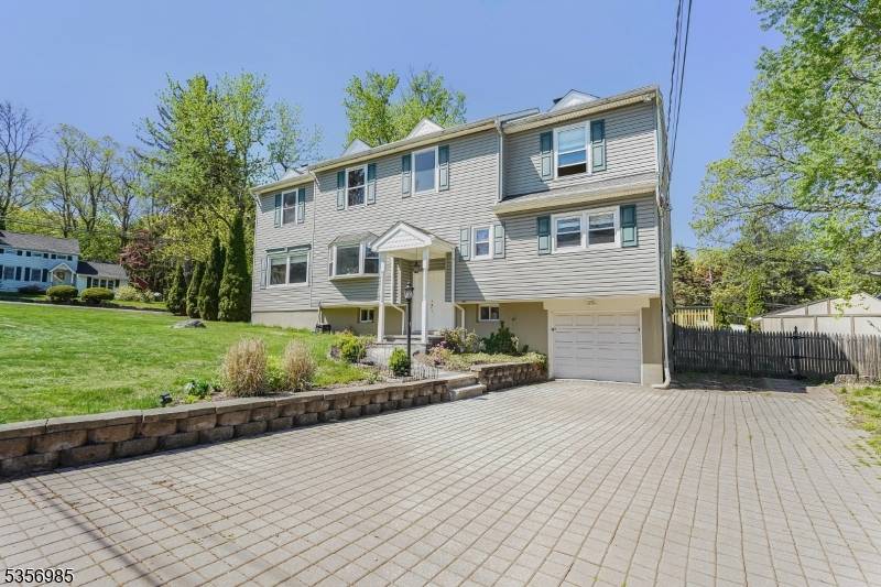 Butler Boro, NJ 07405,72 Siek Rd