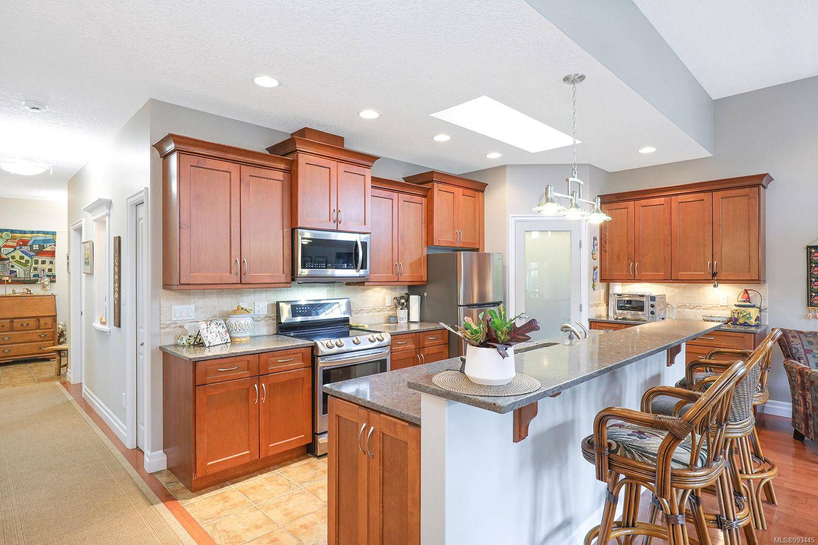 Comox, BC V9M 4J2,2300 Murrelet Dr #68